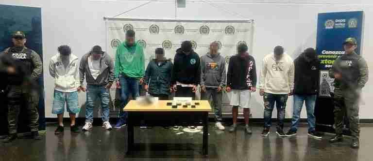 Capturaron a 9 personas en la Comuna 13 por extorsión y desplazamiento forzado