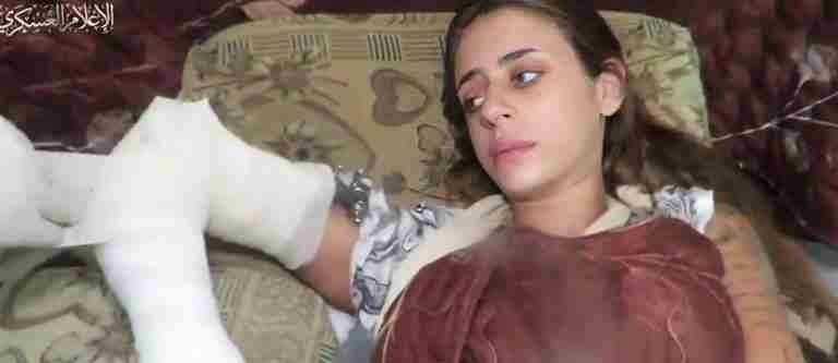 Impactante video de prueba de supervivencia de Mia Schem, víctima de secuestro en el Festival Supernova, en Israel