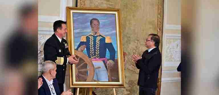 Presidencia y Armada rindieron homenaje al Gran Almirante Padilla