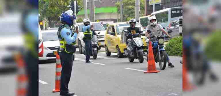 Congestión vehicular en Medellín: incidentes en carreras 43B y 49
