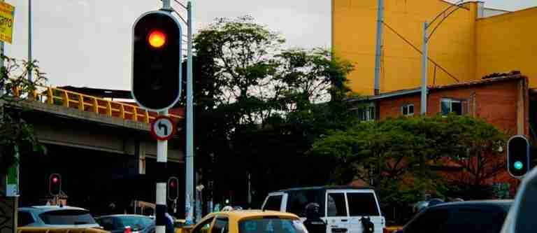 Daños por vandalismo: en Medellín van 137 Semáforos restaurados en lo corrido de 2023
