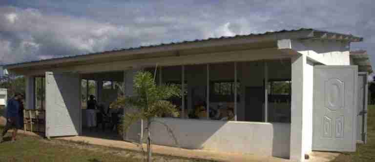Víctimas del conflicto armado estrenan salón comunal en Puerto Libertador