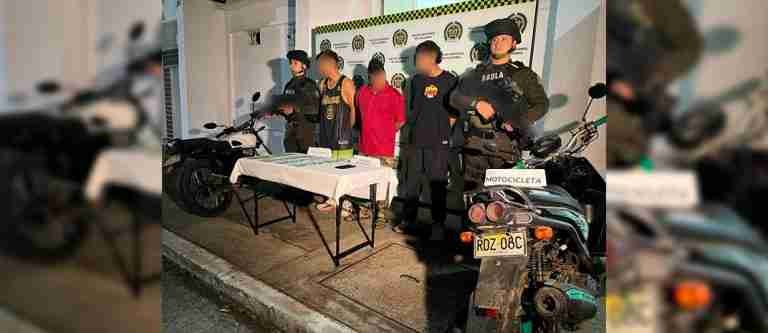 Autoridades capturaron tres presuntos integrantes del ELN cuando extorsionaban a un comerciante