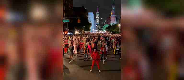 Tributo a Michael Jackson: Nueva York se llena de celebración al ritmo de «Thriller» en Halloween