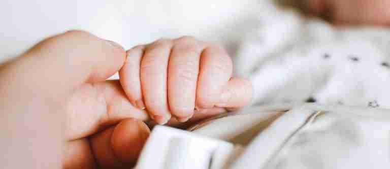Proyecto de ley busca cuidar la vida de bebés prematuros