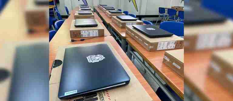 La Institución Educativa Colegio Loyola estrena aula digital