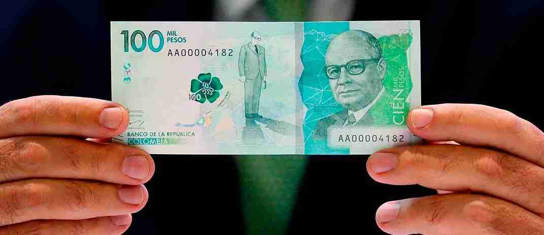 Billete de cien mil pesos colombianos