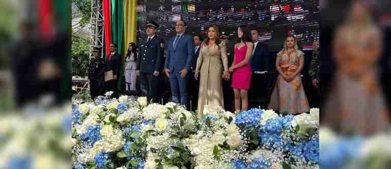 Diego Torres tomó posesión como alcalde de Itagüí