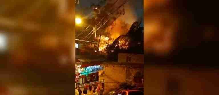 Incendio en Itagüí tuvo que ser apagado entre bomberos y la comunidad