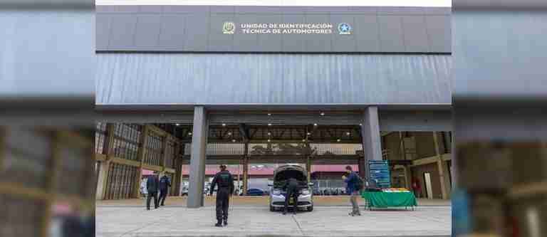 Alcalde Óscar Hurtado entregó nuevas instalaciones y equipamiento de seguridad para Medellín