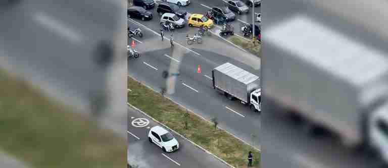 Trágico accidente colapsa la Avenida Regional