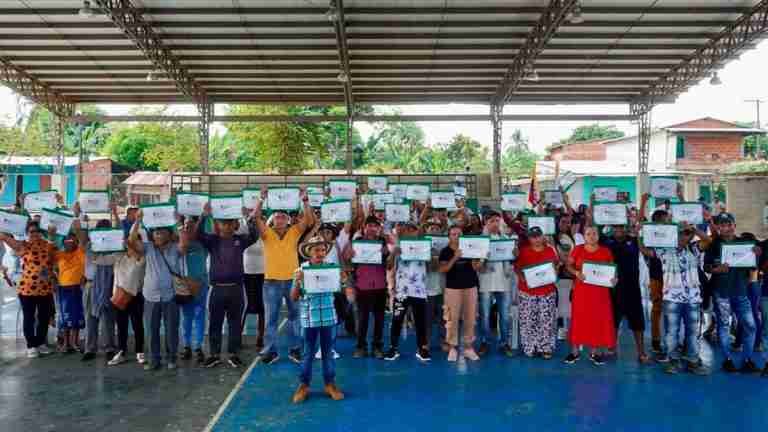 En el municipio de Cáceres, fueron tituladas más de mil hectáreas a familias campesinas