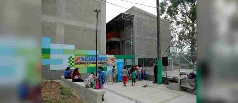 Estudiantes de Itagüí estrenan nueva infraestructura en la Institución Educativa Los Gómez