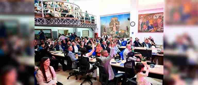 4 partidos declarados de gobierno y 5 en independencia en el concejo de Bello