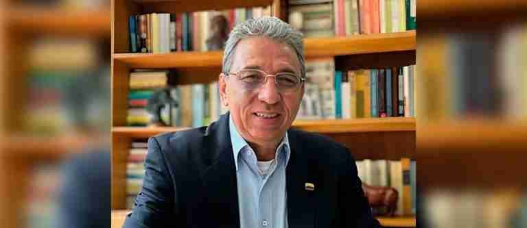 Concejal de Medellín publicó video manipulado de presidente Gustavo Petro y tuvo que disculparse
