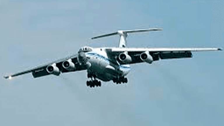 Ucrania habría derribado avión ruso que transportaba prisioneros ucranianos