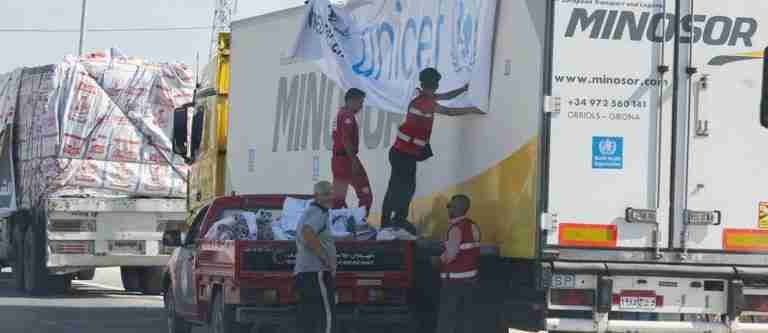 Expertos denuncian que Israel está utilizando los alimentos como armas contra los palestinos