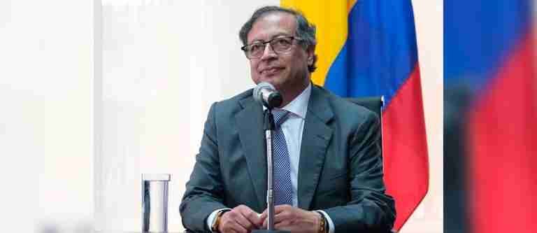 Presidente Petro anuncia que sí irá a Davos
