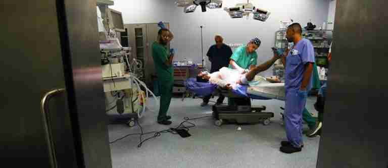 OMS pide a Israel que permita llevar ayuda humanitaria a los hospitales de Gaza