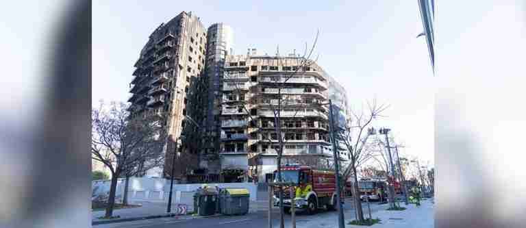 Ascienden a nueve las víctimas fatales del incendio en Valencia