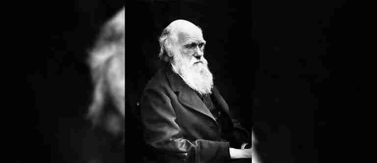 215 años del natalicio de Charles Darwin, padre de la evolución