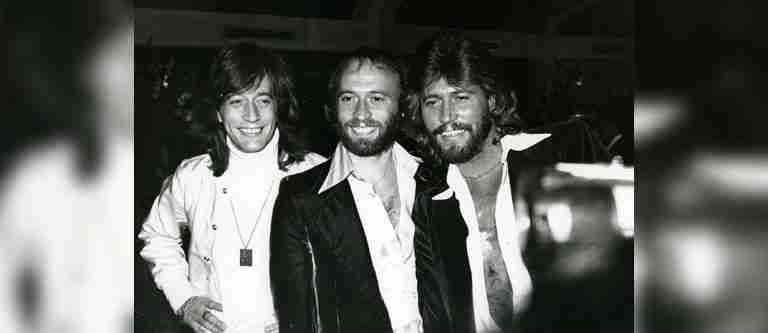 Película de los Bee Gees podrá ser dirigida por Ridley Scott