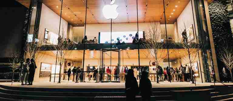 La Unión Europea multó a Apple por 1.800 millones de euros