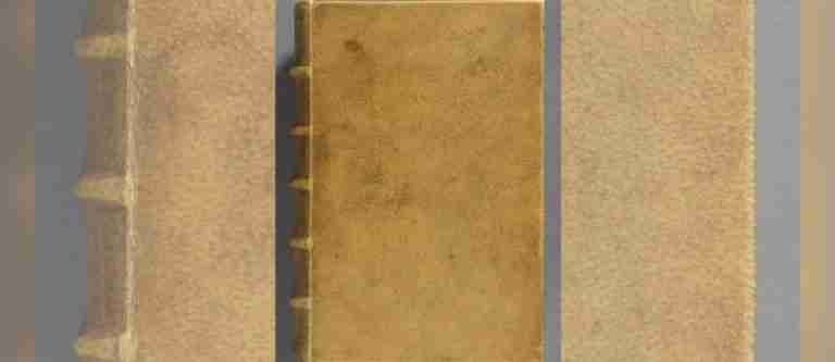 Harvard retira libro encuadernado en piel humana de su biblioteca