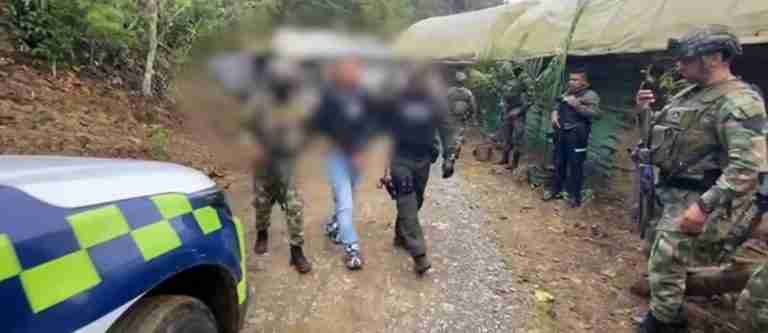 Capturaron a alias ‘Chicharro’, acusado de haber participado en el homicidio de una patrullera en Antioquia