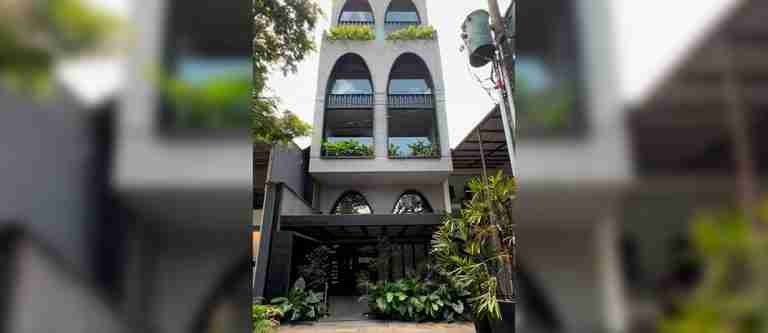 Hotel Gotham cierra servicios tras escándalo de explotación sexual a menores y responsabiliza a la Alcaldía