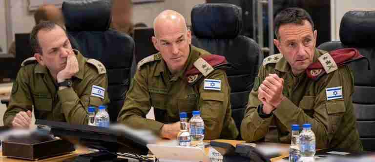 Israel suspendió a dos comandantes por ataque a trabajadores humanitarios