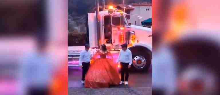 ¡Entrada triunfal! Quinceañera sorprende en el municipio de La Ceja con su llegada en tractomula