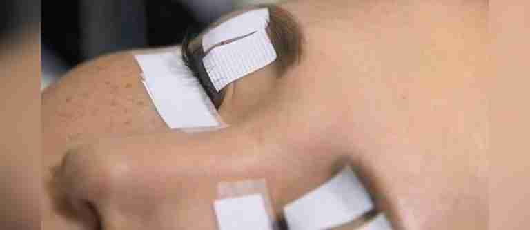Preocupación por el auge de las extensiones de pestañas: especialistas advierten sobre peligros para la salud ocular