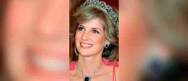 Histórico contrato de trabajo de la princesa Diana será subastado en Inglaterra