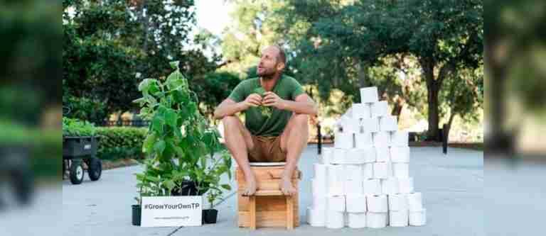 Activista promueve el uso de hojas de árbol en vez de papel higiénico