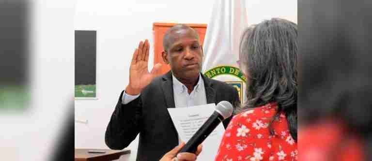 Gobernador de Antioquia pide retirar a director de Corpourabá