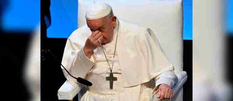 El Papa Francisco se disculpa tras utilizar un término homofobico en reunión con obispos italianos