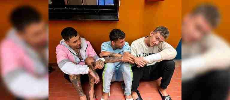 ¡Cínicos! Ladrones a carcajadas