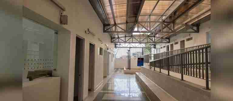 El centro de salud La Cruz reanuda sus servicios tras culminar labores de renovación