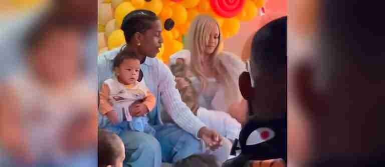 Rihanna enfrenta críticas por su forma de sostener a su hijo en video