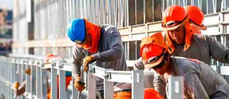Así se reducirá la jornada laboral en Colombia desde el próximo 16 de julio
