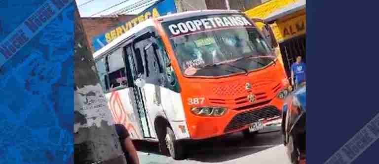 En Medellín, dos conductores practicaron a los carros chocones en caso de intolerancia
