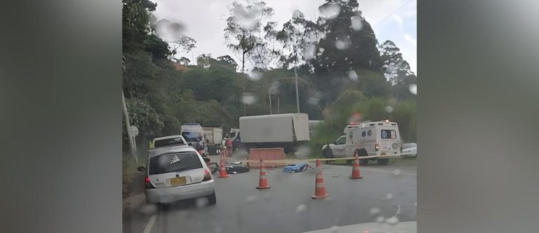 Un motociclista muerto en la vía que conduce de Amagá a Medellín