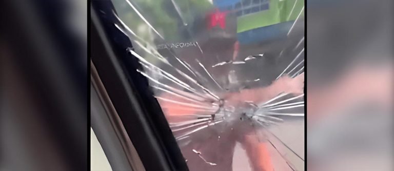 Este ladrón se hizo viral en redes por su reacción, al no poder atracar a un conductor de un carro blindado 