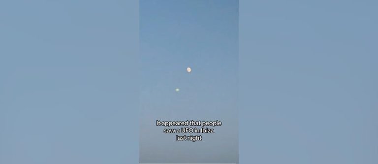 ¿Ovni sobre Ibiza? La viral aparición de una luz misteriosa captada en video