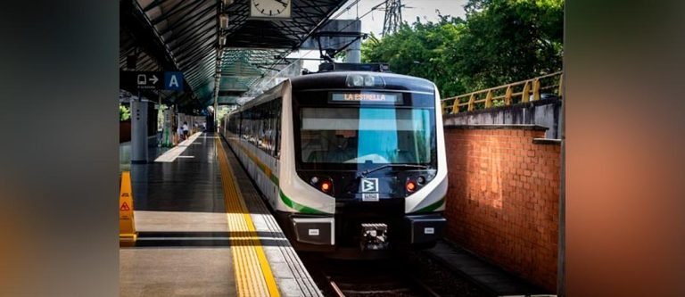 Por inicio de Feria de Flores habrá Sistema Metro hasta las 12:00 a.m.