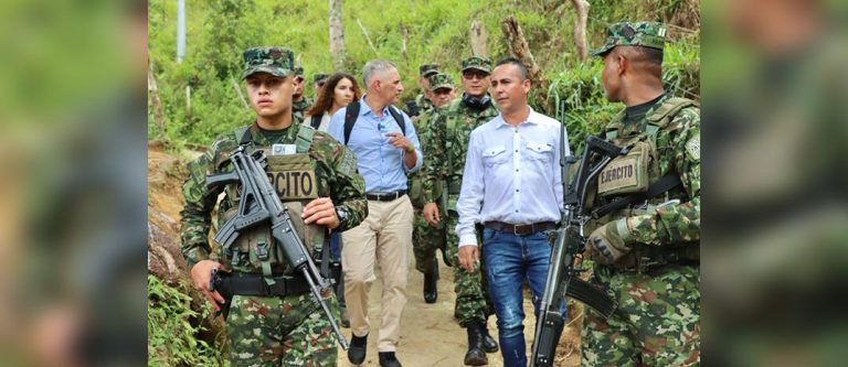 Enfrentamiento entre grupos ilegales generan zozobra y desplazamientos en El Bagre, Briceño y sus alrededores 