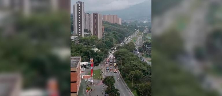 Caos de movilidad en el Valle de Aburrá por manifestación camionera