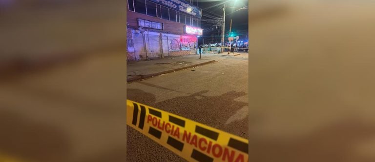 Dos explosiones en la localidad de Kenedy en Bogotá, dejaron 10 personas heridas y una muerta