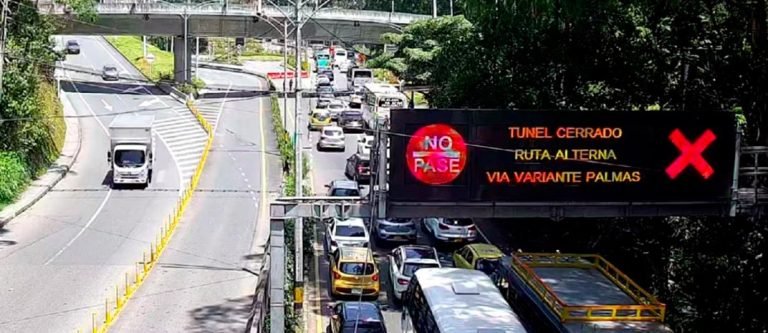 El Túnel de Oriente está cerrado por prevención a la manifestación camionera